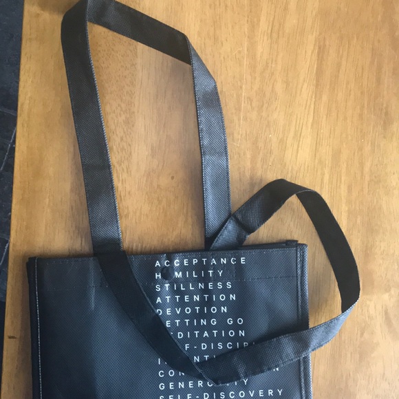 Lululemon bag - Picture 3 of 7